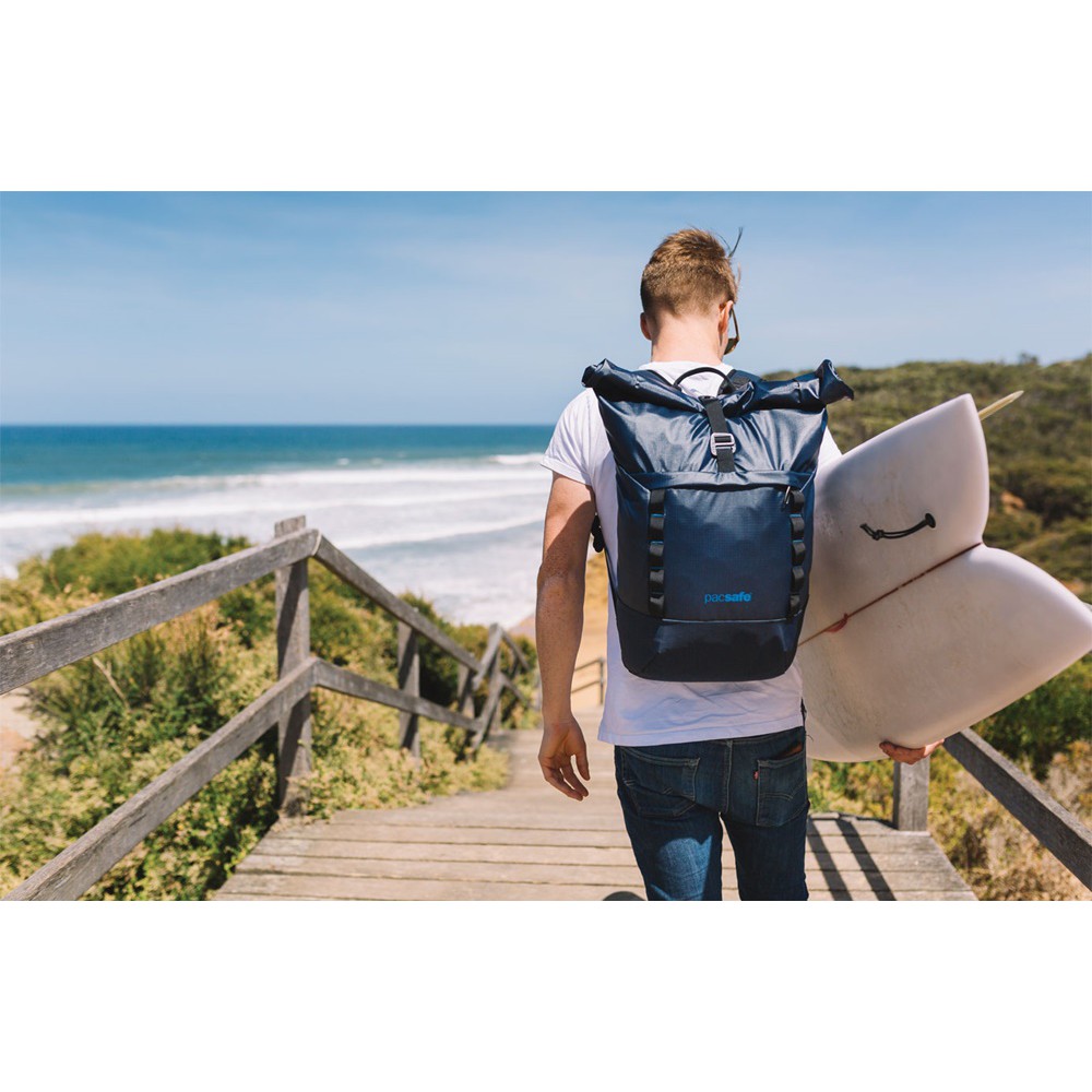 pacsafe dry lite 30l backpack