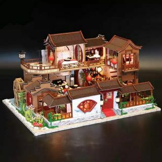 [พร้อมส่ง] บ้านตุ๊กตาdiy A Splendid Family มีฝาครอบกันฝุ่น