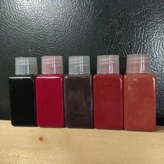 สีนูนขนาด30ml. สียาแนวกระเป๋า เฟอร์นิเจอร์หนัง เบาะหนังรถยนต์ สีทาขอบหนัง รองเท้า/เข็มขัด สีคุณภาพสูง ไม่ใช่สีย้อม