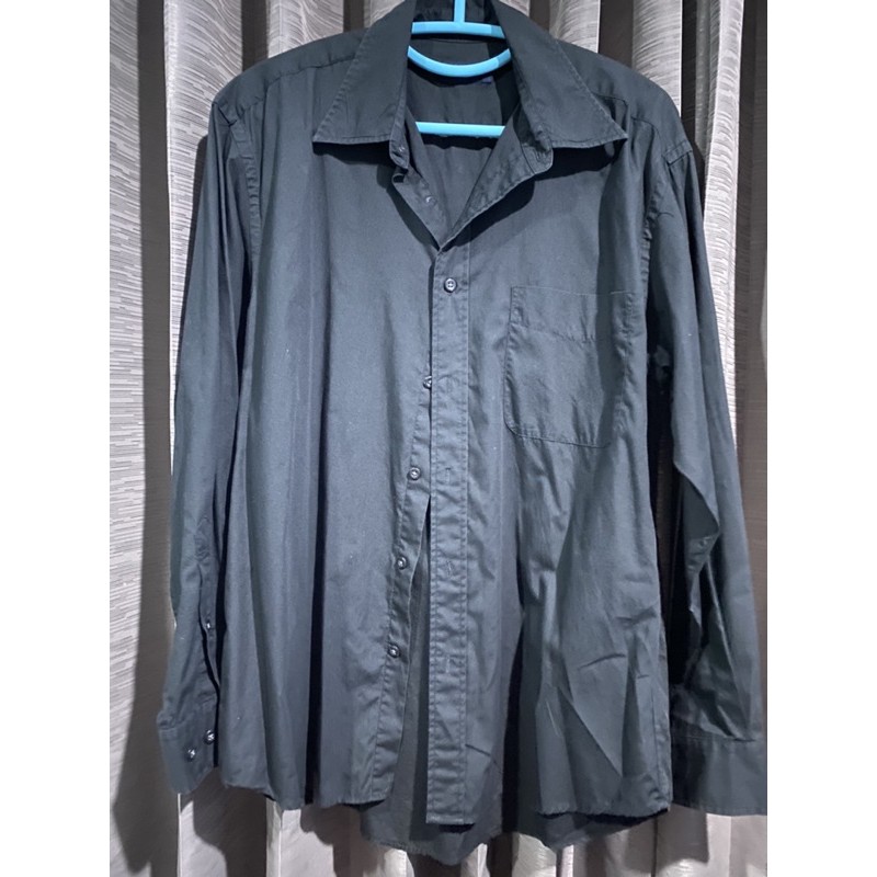 เสื้อเชิ้ต UNIQLOมือสองสีดำ