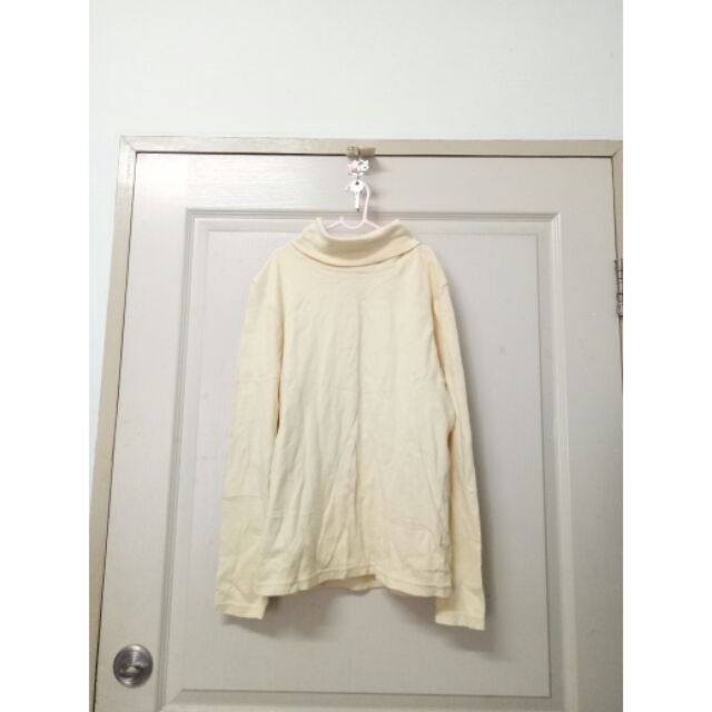 Uniqlo เสื้อคอเต่า