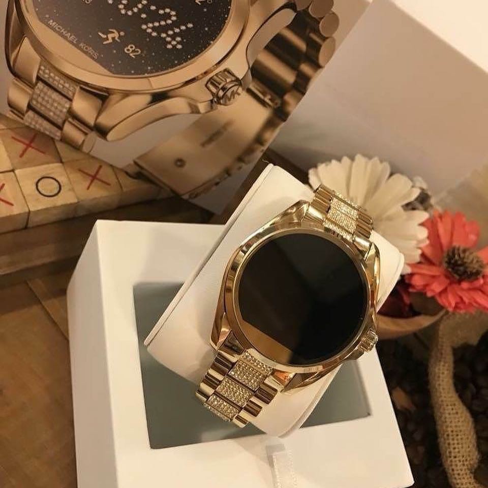 นาฬิกาข้อมือผู้หญิง แบรนด์ Michael Kors #MKT5002 Access Touchscreen gold Acerate Bradshaw Smartwatch (44.5มิล) สีทอง