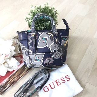 กระเป๋าoutlet guess