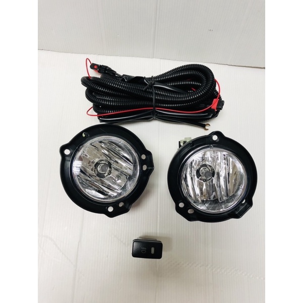 ตกแต่งบ้าน ไฟตัดหมอก สปอร์ตไลท์ TOYOTA AVANZA อแวนซ่า 2012 2013 2014 2015 2016 2017 2018 ส่งด่วน สั่งเลย