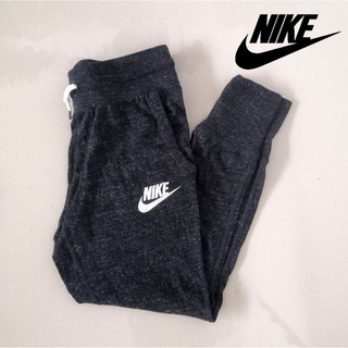 กางเกง​ Nike Capri Sweatpants​ ของแท้​ มือสอง