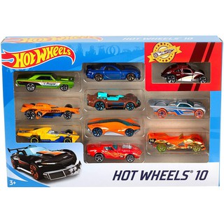 Hot wheels ฮอตวีล Basic 10 Cars Pack รถเบสิคคาร์ 1 แพ็คมี 10 คัน คละแบบ โมเดลรถ รถของเล่น ของเล่น ของเล่นเด็ก 54886 ML