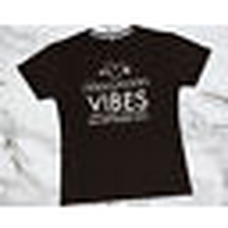 T-shirt  เสื้อยืดคอกลม แขนสั้น พิมพ์ลาย honeymoon vibes สําหรับผู้ชายS-5XL