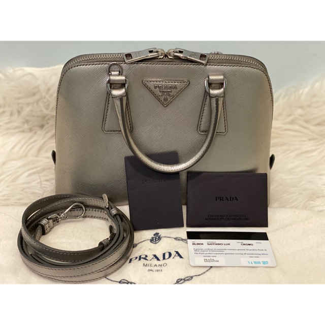 Prada Alma Saffiano Lux 25 ปี 2017 ของแท้ ออกช็อปเอมควอเทียร์