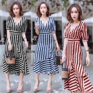 J9577 Maxi Dress เดรสยาว คอวี ลายทาง แต่งกระดุมหน้า Maxi Dress Long dress, V-neck, striped, button front