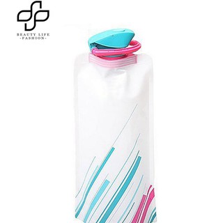 700ml ขวดน้ำที่ยืดหยุ่นได้พับเก็บได้กระเป๋า Camping Hiking Tool