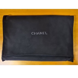 Chanel WOC dust bag (like new)