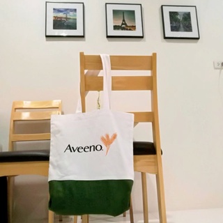 กระเป๋าผ้า Aveeno  สีขาว เขียว