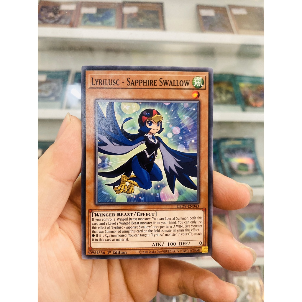 การ์ด Yugioh! รหัส LED8-EN043 - Lyrilusc - Sapphire Swallow - Common - รุ่นที่ 1