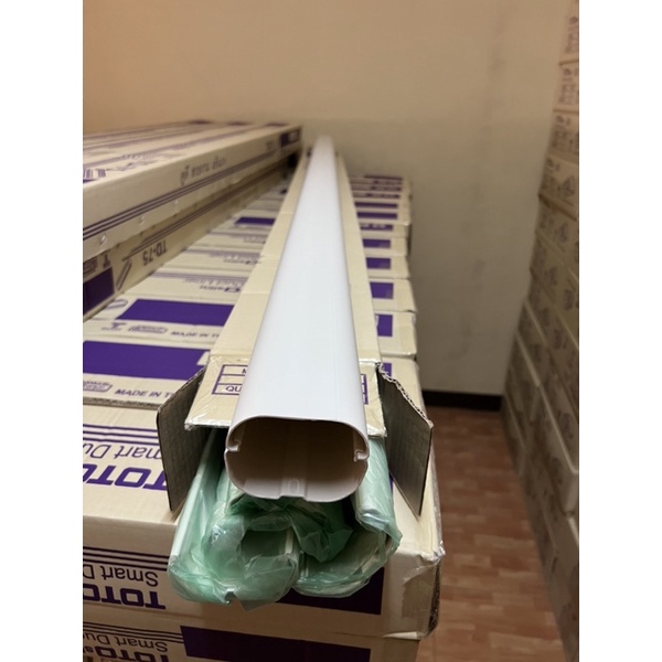 รางครอบท่อแอร์TOTOขนาด75mmยาว2เมตร