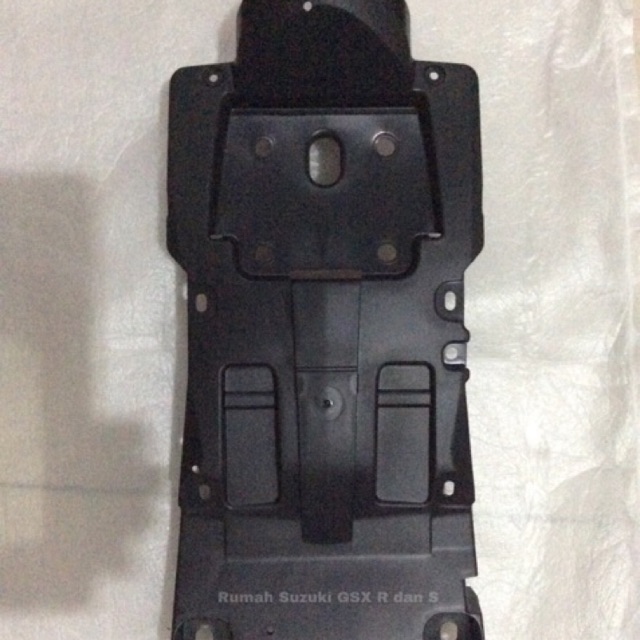 บังโคลนหน้าหลัง Suzuki Gsx R And S 150