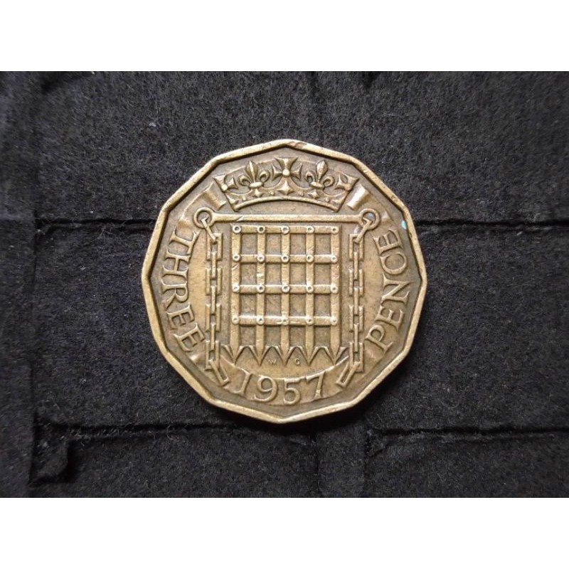 เหรียญ​ต่างประเทศ​ (843) United Kingdom​ 1957