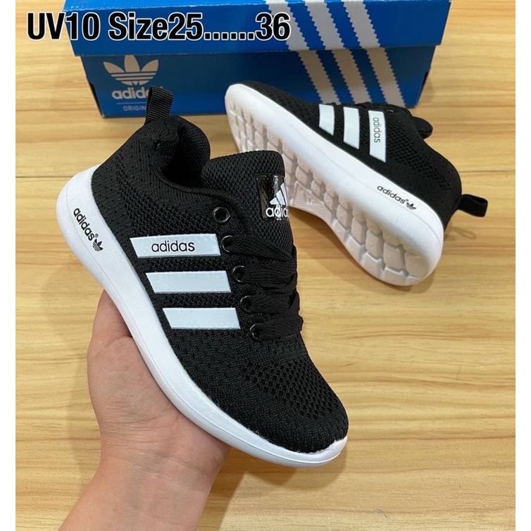 รองเท้าผ้าใบอาดิดาสเด็ก มี( 25 ถึง 36 )รองเท้าผ้าใบใส่วิ่งใส่เที่ยวใส่สบายสินค้ามีพร้อมจัดส่ง