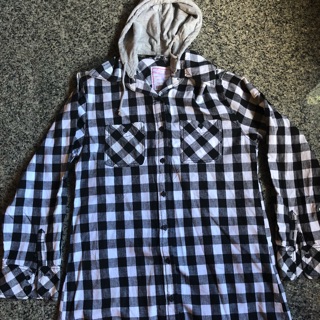 เสื้อเชิ้ตลายสก็อตตัวยาวมีฮู้ด