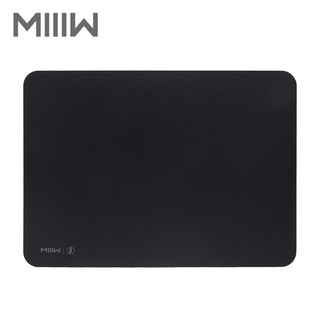 MIIIW Gaming Mouse Pad แผ่นรองเมาส์สำหรับเล่นเกม กันลื่น บางเฉียบ ขนาด 355 x 255 x 2.35 มม.