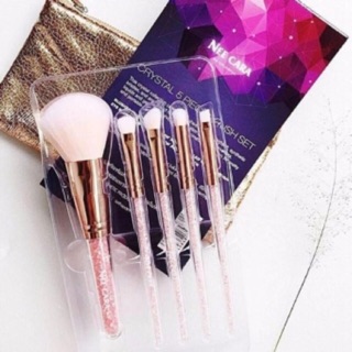 🎀NEE CARA Crystal 5 Piece Brush Set🎀