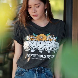 เสื้อยืดสกรีนลาย gun&amp;rose ✨