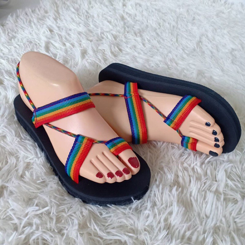 รองเท้าแตะรัดส้น สไตล์ญี่ปุ่น งานสาย Rainbow สีสันสดใส ดีไซน์ทรงเก๋ พื้นนุ่มใส่สบายเท้า - รูปที่ 3