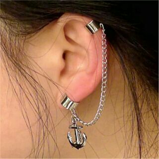 ต่างหูหนีบ โซ่ Mossovy Anchor Silver Tassel Cuff