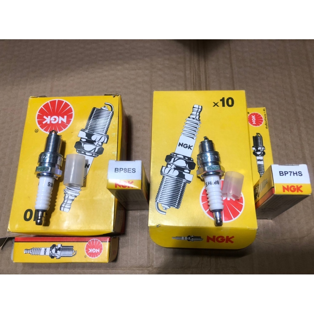 หัวเทียน NGK BP8ES(ยาว) BP7HS(สั้น) สำหรับเครื่องยนต์ 2 จังหวะ ทนทาน