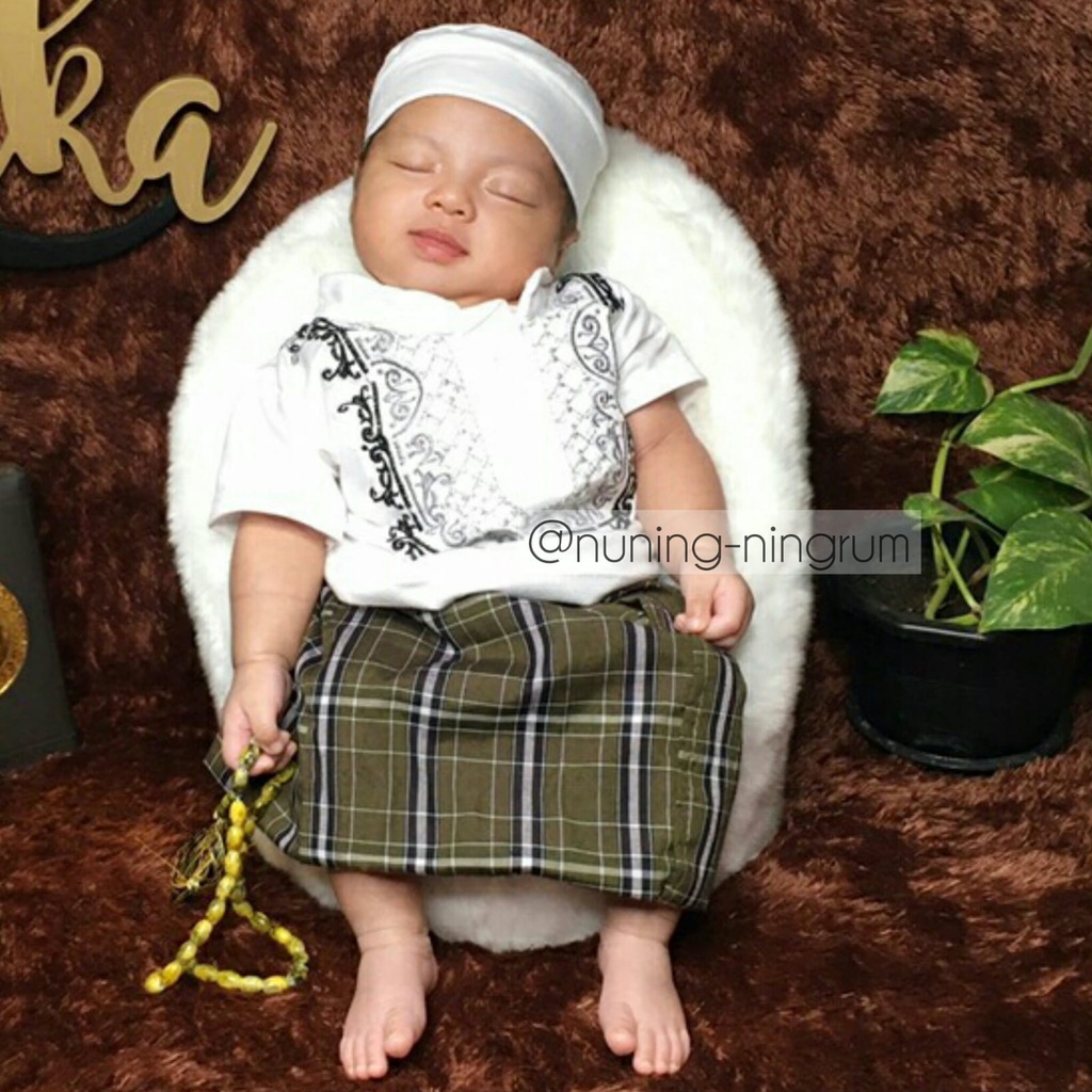 ชุดเสื้อเชิ้ต Ozuka Baby Koko Akikah Sarkoci Sarong และ Peci
