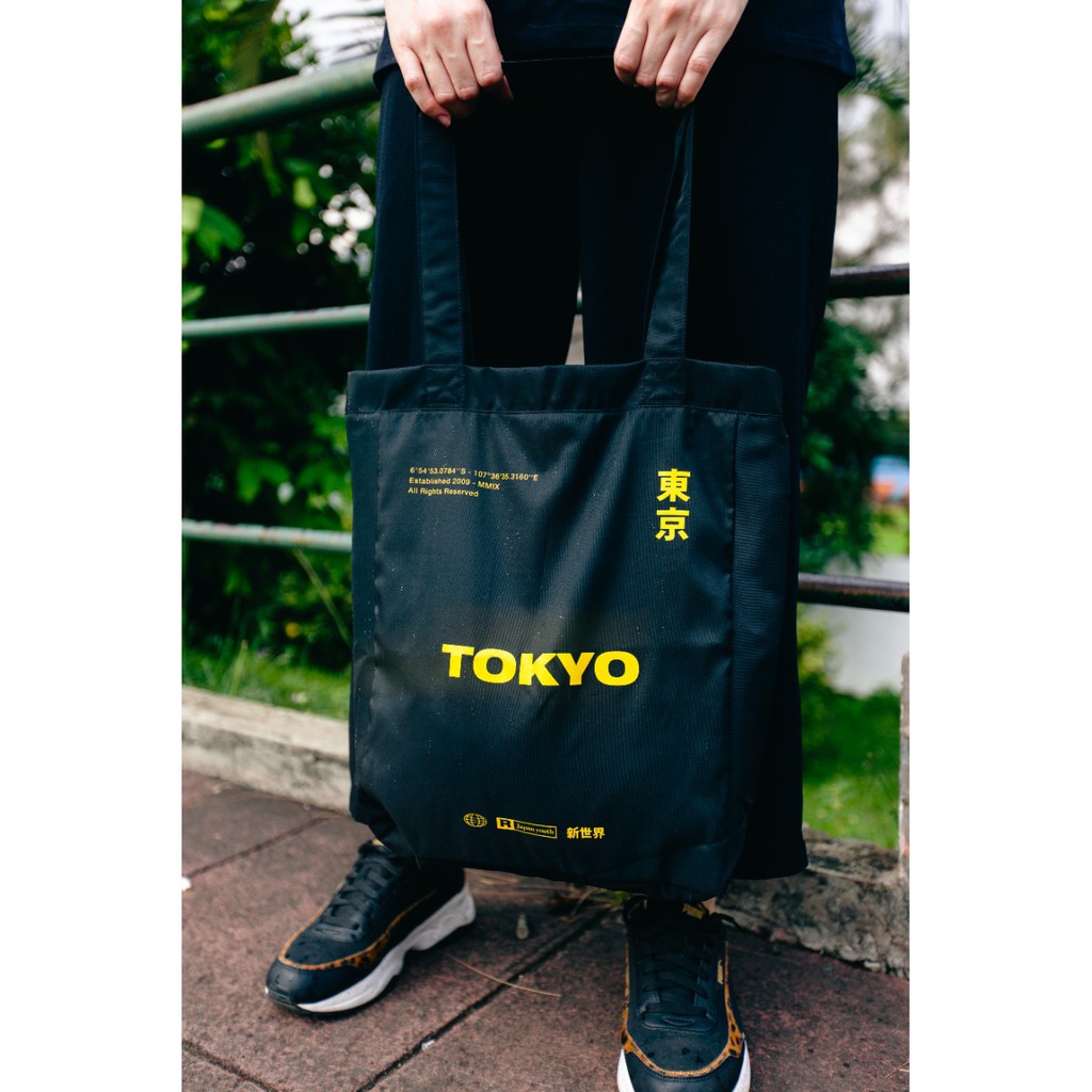 KIZARU TOKYO TOTEBAG
