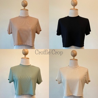 Feelshion - เสื้อครอป Croffle Crop