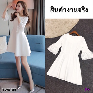 👗Pfashion [ส่งไว!!🚛] P8109  เดรสแขนระฆังลูกไม้  bell sleeve lace dress