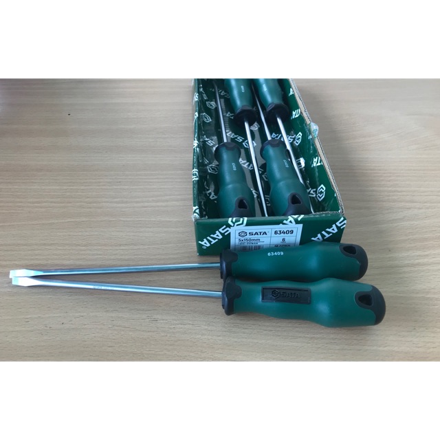 SATA ไขควงแบน ขนาด 5x150 mm. รหัส 63409