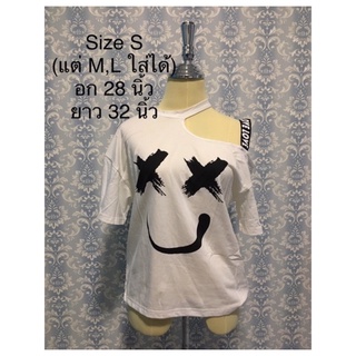 เสื้อยืด เปิดไหล่ Size S,M,L ใส่ได้ แบรนด์ SHEIN แท้ สีขาว พร้อมส่ง