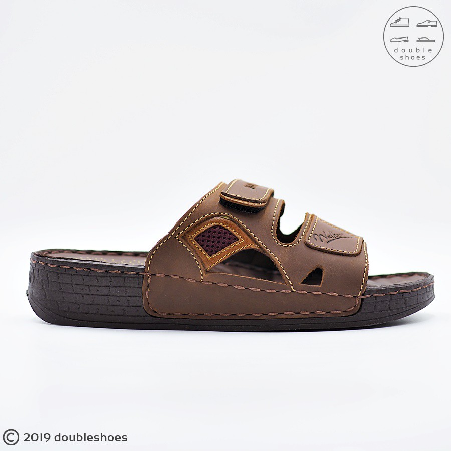 Walker รองเท้าแตะหนังแท้  พื้นนุ่ม งานเย็บ รุ่น WB723 สีน้ำตาล ไซส์ 40-46