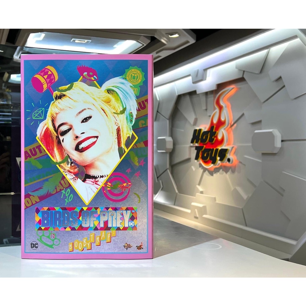 🕊️พร้อมส่ง Hot Toys MMS566 Birds of Prey 1/6 Harley Quinn (Caution Tape Jacket Version)