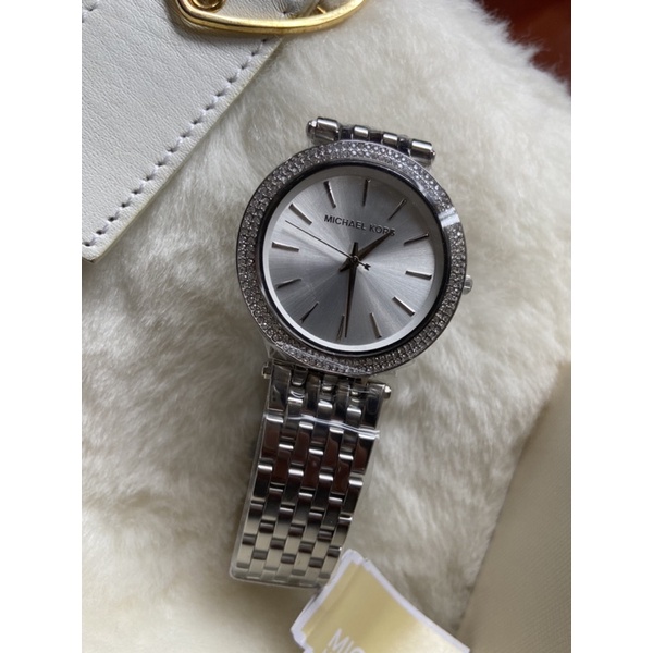 MICHAEL KORS นาฬิกาข้อมือผู้หญิง รุ่น MK3190 Darci Silver Dial Pave Bezel - Silver