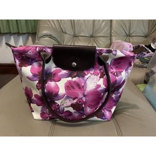 กระเป๋า Longchamp limited มือ2 สภาพใหม่มากก
