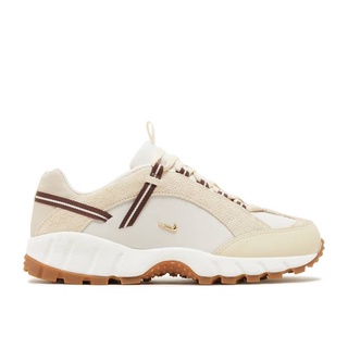 PROSPER - Air Humara x Jacquemus Light Bone Gold (W)
