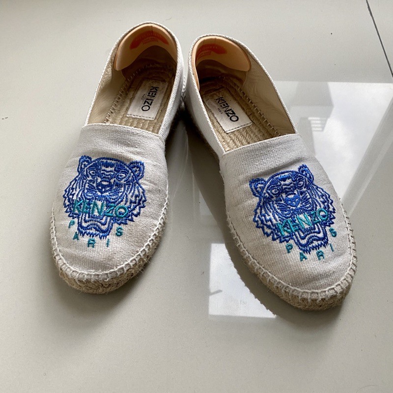 รองเท้า Kenzo Espadrilles แท้💯 𝚜𝚒𝚣𝚎 39.( 24.5-25 𝚌𝚖.)