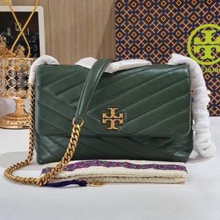 🎀(สด-ผ่อน) กระเป๋าสะพาย สีเขียวเข้ม 64963 อะไหล่ทอง tory burch KIRA CHEVRON SMALL CONVERTIBLE SHOULDER BAG