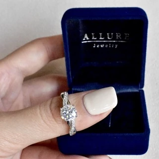 แหวนเงินแท้ 925 ชุบเคลือบทองคำขาว ประดับเพชร CZ Swiss diamond [ Ayla - Allure Jewely]