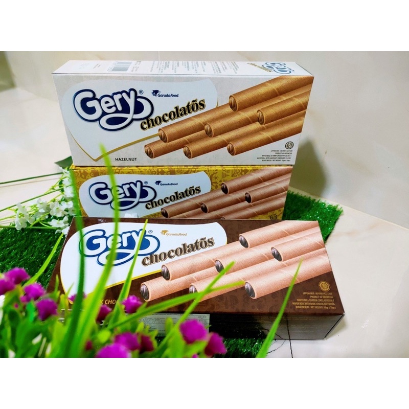 Gery Dark Chocolatos Wafer Roll เวเฟอร์แท่งสอดไส้ช็อคโกแลต