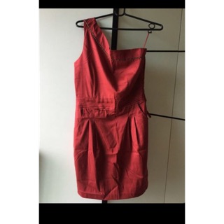 Dress สั้น สีแดง สายเดียว
