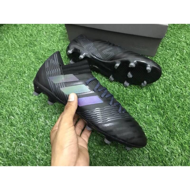 รองเท้าฟุตบอล adidas nemesis 17
