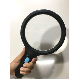 แว่นขยาย ขนาดใหญ่ มีไฟ Led light สำหรับส่อง แสตมป์ หรือ การอ…