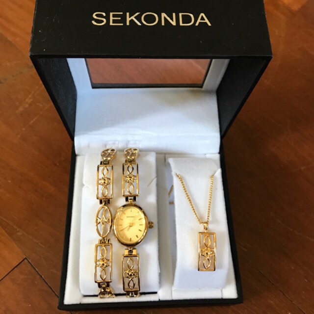 นาฬิกา sekonda แท้จากอังกฤษ !! พิเศษราคา 800 เมื่อสั่งซื้อพร้อมชำระทันทีค่ะ !!