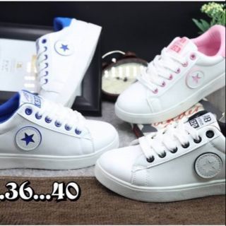 👟👟รองเท้านำเข้า👟👟 
✅ใส่นุ่มสบายเท้า 
⭐️Size 36-40
😍ราคา 550 บาท
ใส่นุ่มสบายเท้า