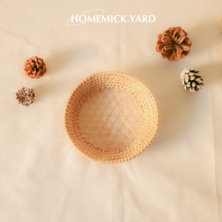 homemick.yard🤎 ถาดหวายทรงกลมรู สานแน่น ถ่ายรูปสวย ขนาดเล็ก ตกแต่งห้อง ตกแต่งโต๊ะ วางเทียนได้ จัดระเบียบของเล็กๆในบ้าน