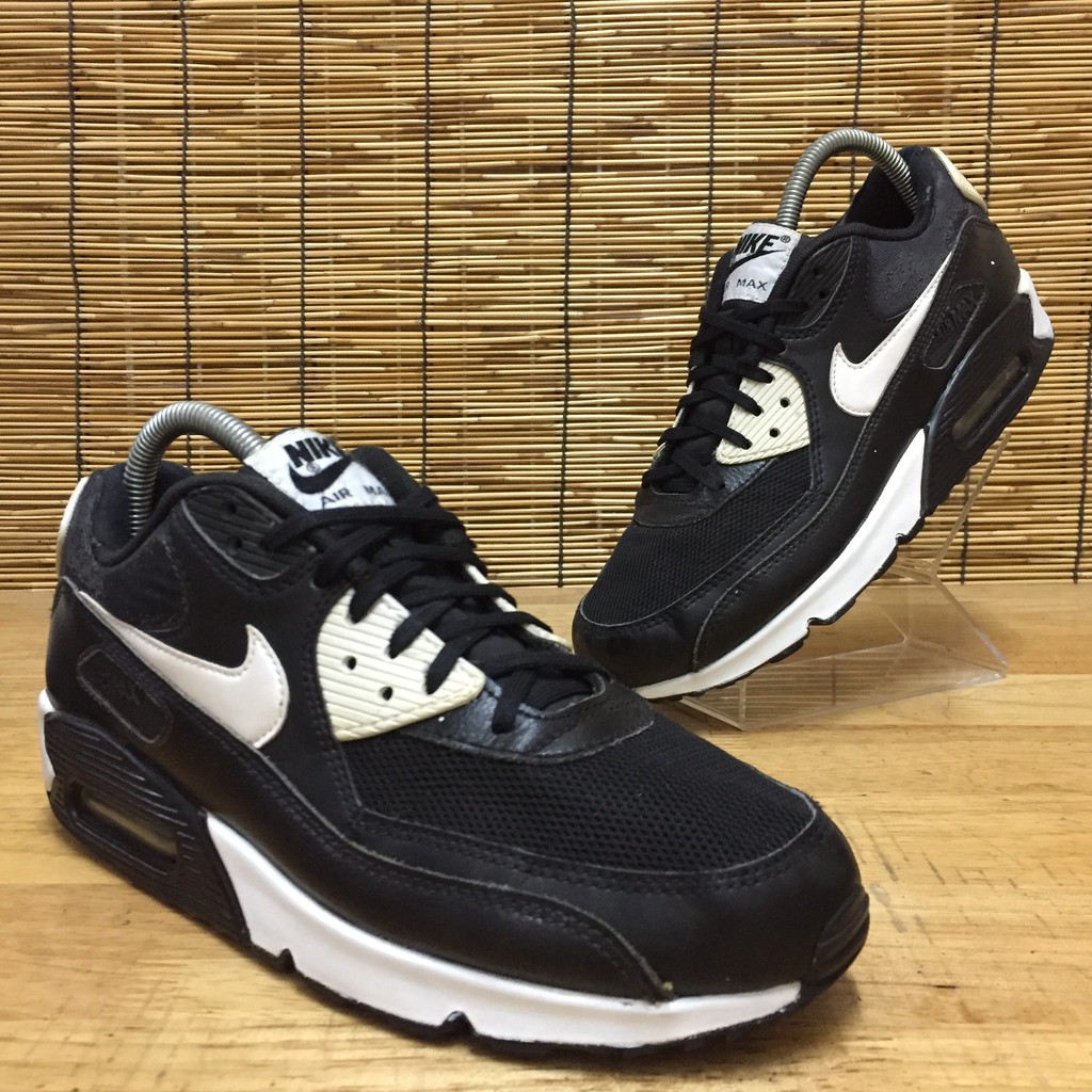 air max essential 2.0